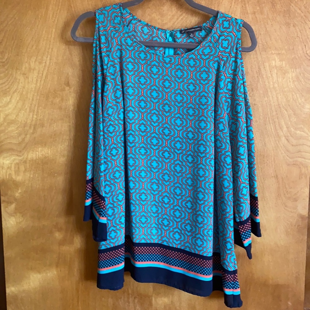 Adrianna appellate flowy open shoulder top